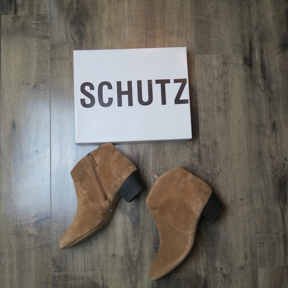 SCHUTZ Shoes - Schutz Abiha Ankle Boots Size 9.5